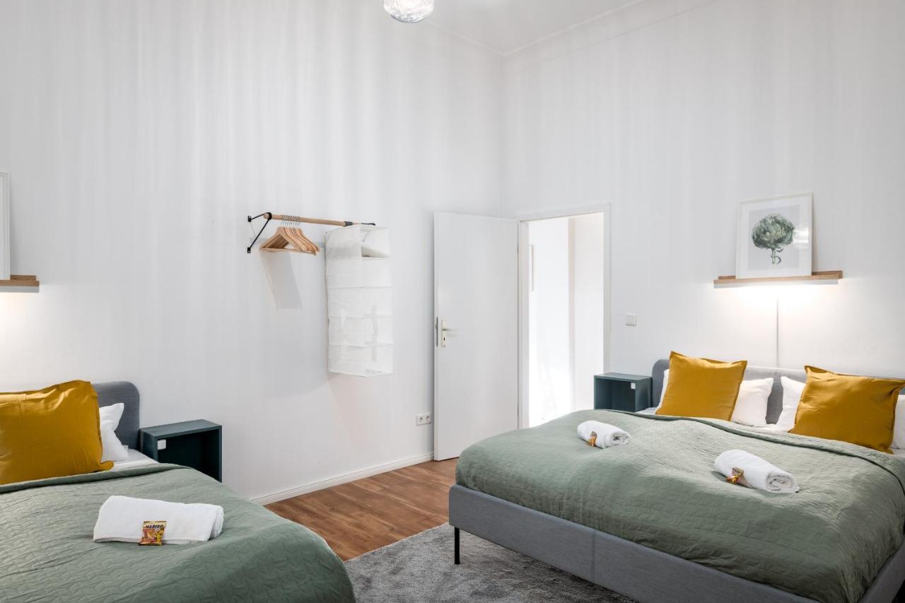 Sonnig Alexanderplatz: Spacious Group-friendly *